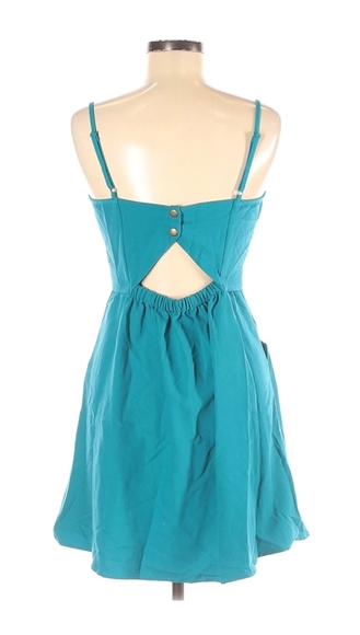 Market & Spruce Crissie Scallop Detail Linen Dress - Picture 2 of 8